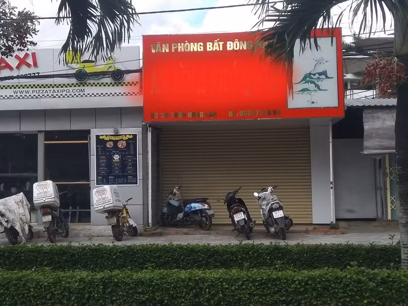 Nhiều văn phòng môi giới nhà đất Phú Quốc vắng tanh ảnh 1