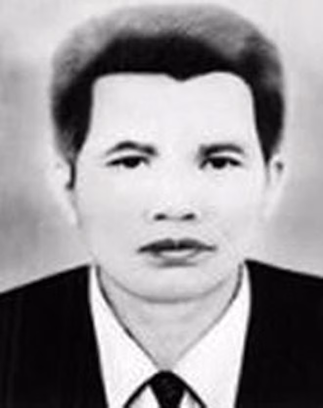 Tác giả thật của hai bài thơ “Nhớ vợ”, “Em tắm” ảnh 1