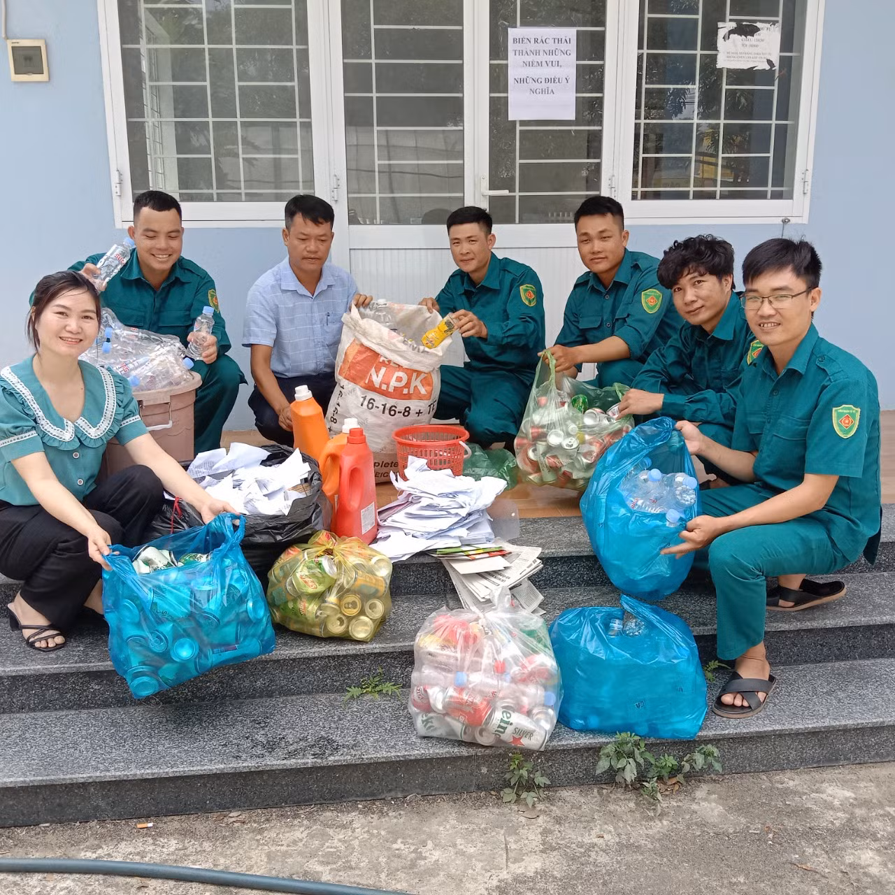 Mô hình “Phiếu ăn yêu thương” của Ban Chỉ huy quân sự xã Ea Ly đã đóng góp hơn 1.500 phiếu ăn cho học sinh có hoàn cảnh khó khăn.