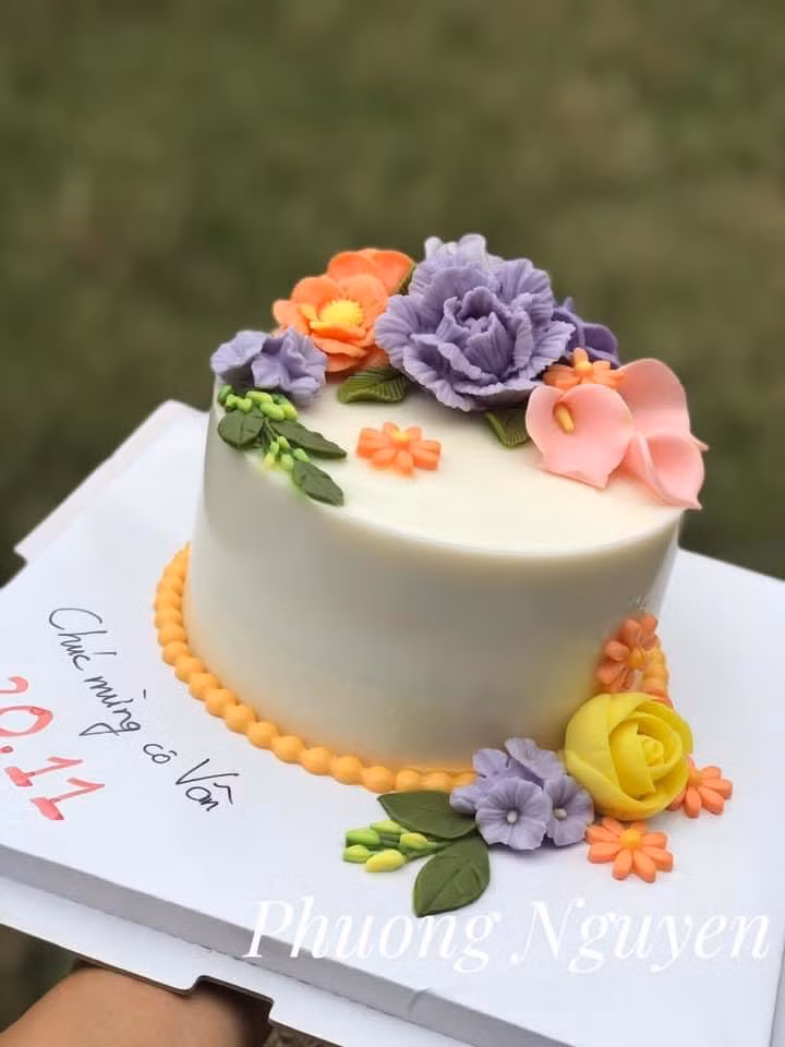 Chiếc bánh chị Phương (Phan Thiết) làm trong ba tiếng để con chị tặng cô giáo cũ