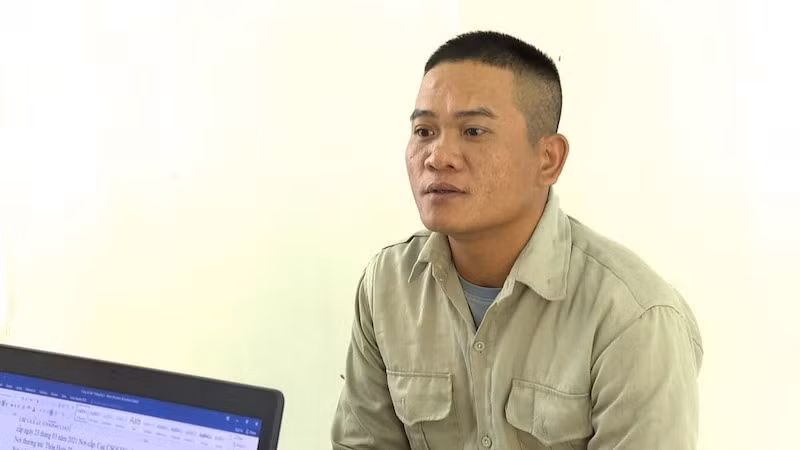 Lê Văn Thắng tại cơ quan công an.