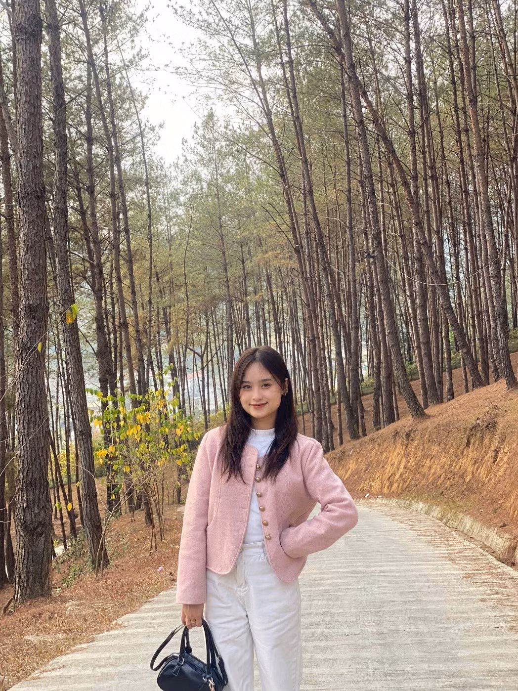 Nguyễn Thị Quỳnh Anh, sinh viên năm 3, ngành Kinh tế quốc tế, Trường Đại học Thủy lợi.