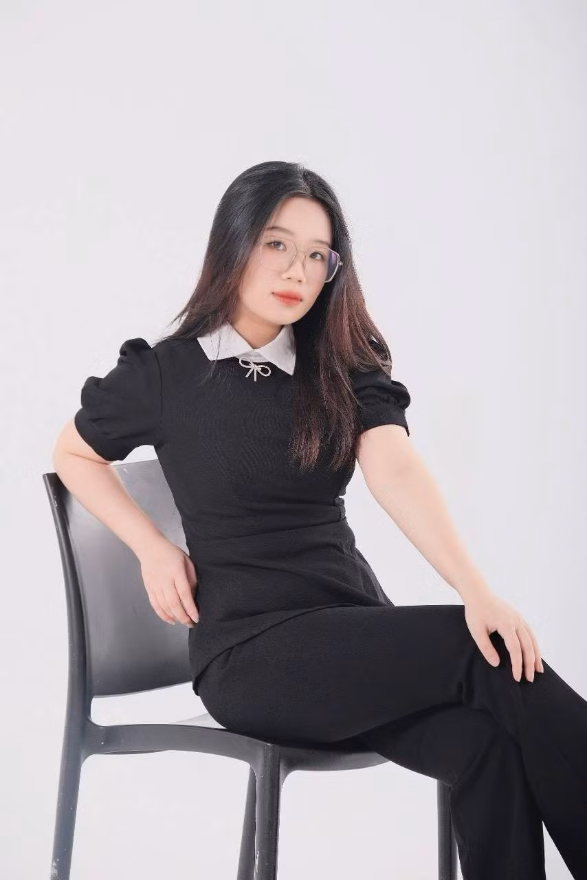 Hồ Huyền Nga tin rằng, học đại học không để phân biệt nghề nghiệp, mà để bước vào đời với tư duy cởi mở và trái tim chân thành.