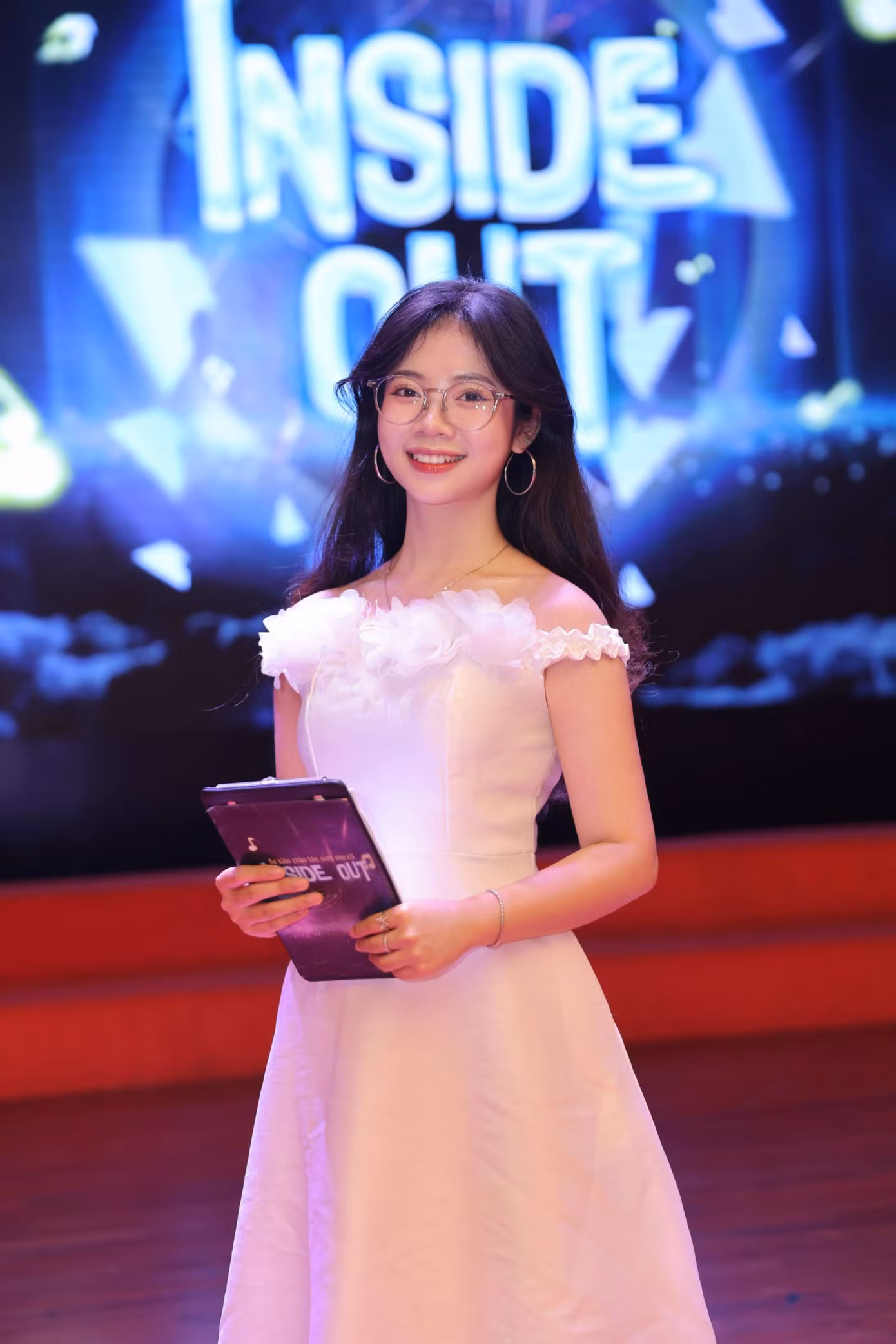 Giờ đây, đứng trên sân khấu để chia sẻ là niềm đam mê mãnh liệt của Hương Trang.