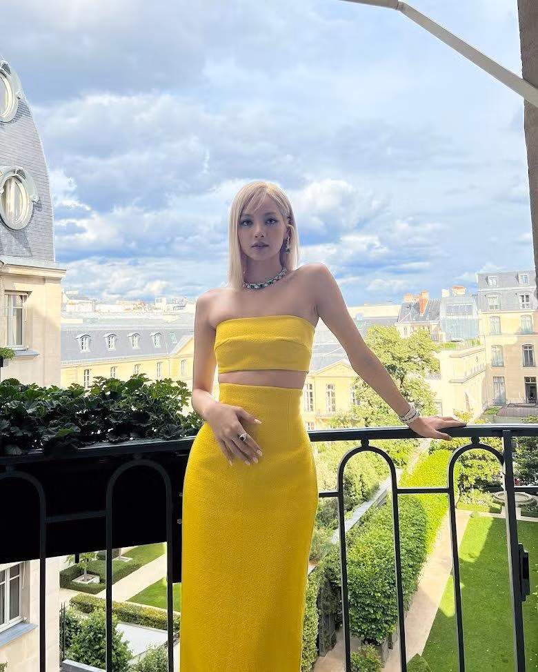 Lisa bị bỏ xa ở vị trí thứ 18. Lisa bị bỏ xa ở vị trí thứ 18.