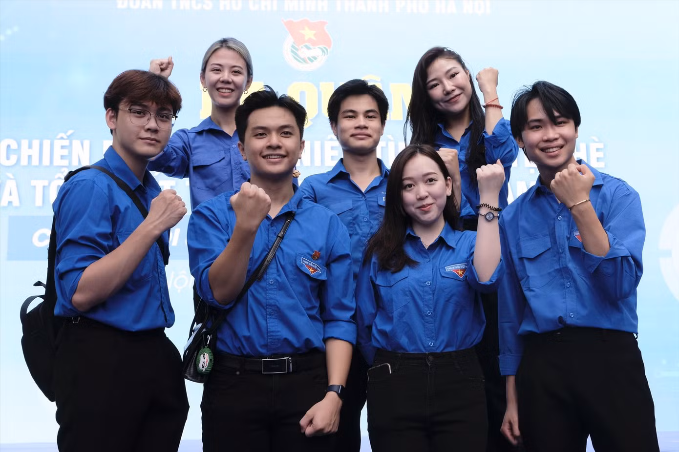Tuổi trẻ Thủ đô hào hứng khởi động “mùa hè số”. Ảnh: Châu Linh