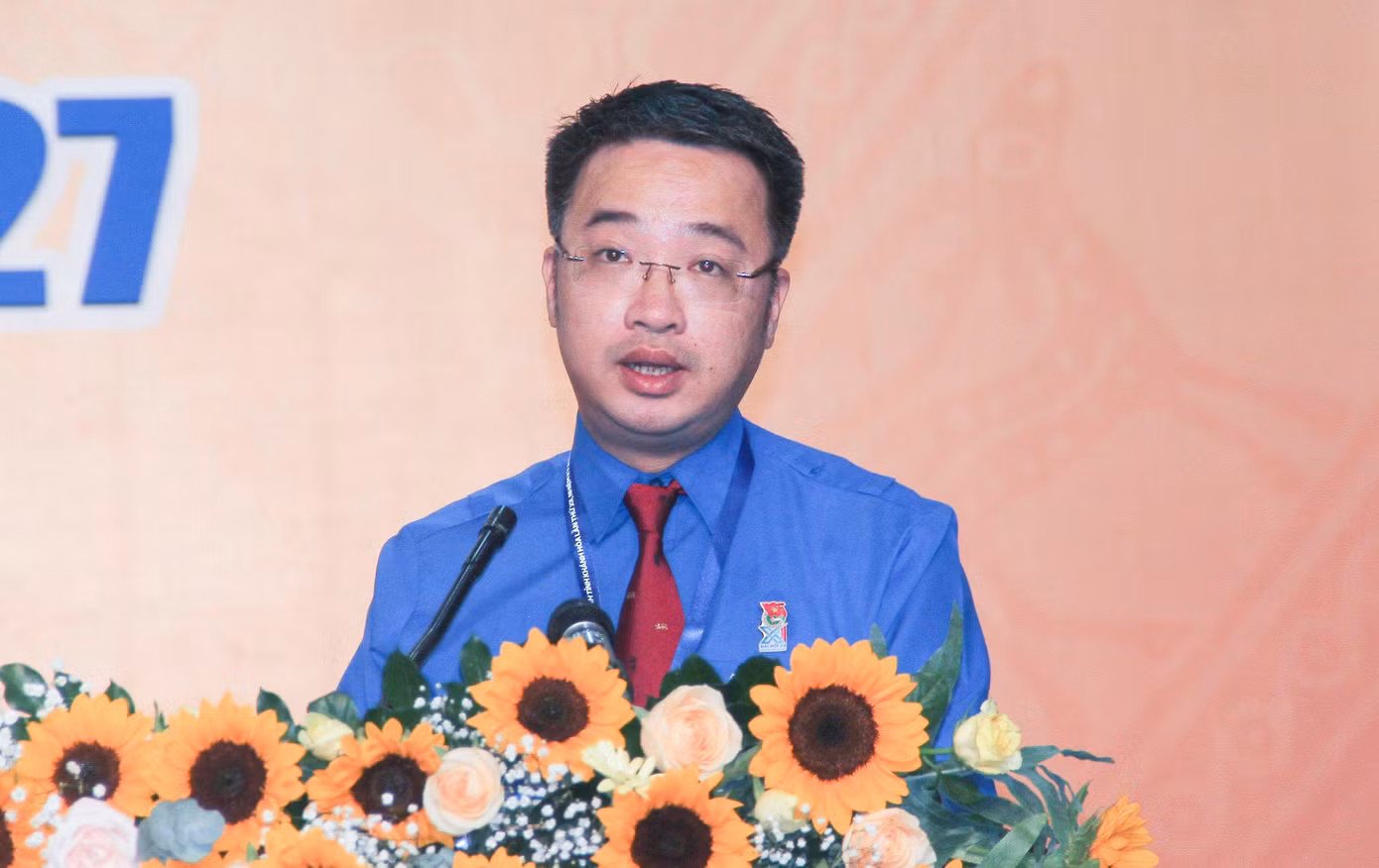 Anh Nguyễn Tường Lâm - Bí thư Trung ương Đoàn, phát biểu chỉ đạo Đại hội Đại biểu Đoàn TNCS Hồ Chí Minh tỉnh Khánh Hòa lần thứ XII, nhiệm kỳ 2022 - 2027.