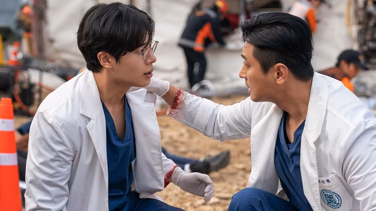 The Trauma Code: Heroes on Call là phim truyền hình y khoa của Hàn Quốc đang gây sốt toàn cầu. Ảnh: Netflix.