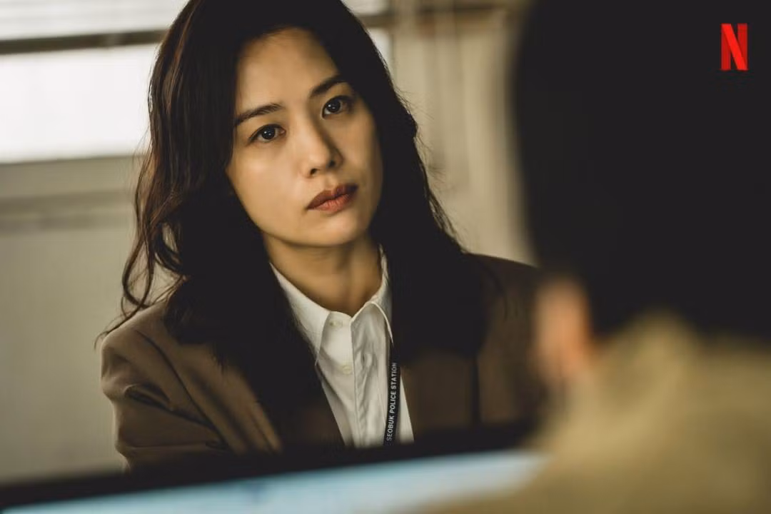 Kim Hyun Joo dẫn đầu thế lực đối đầu Hội Chân lý mới.