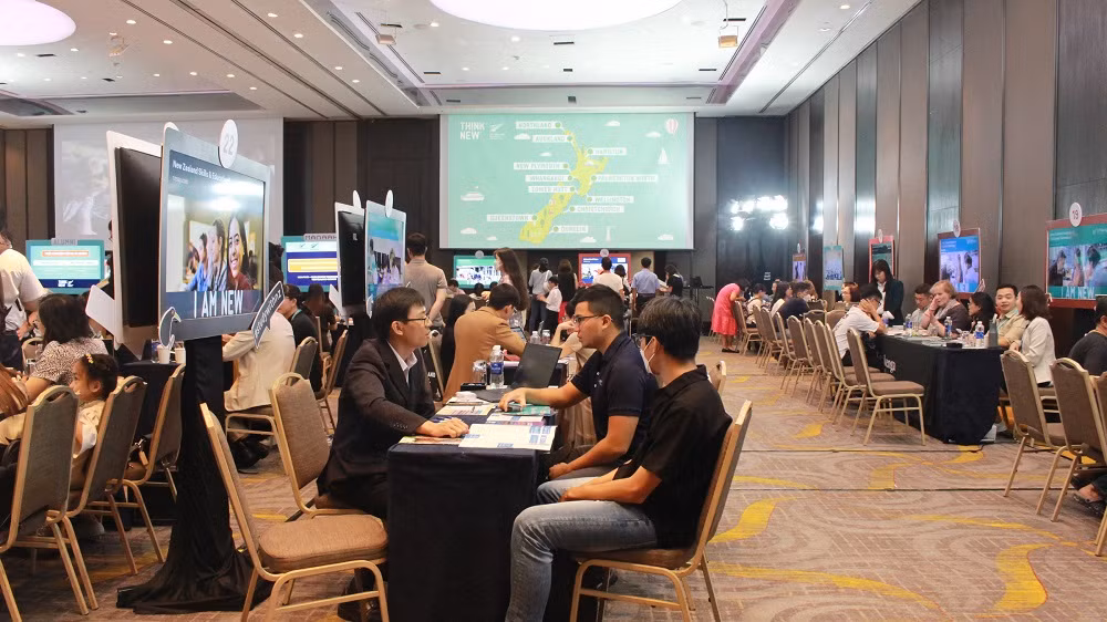 Không gian tư vấn 1:1 của đại diện hơn 30 đơn vị giáo dục hàng đầu tại New Zealand.