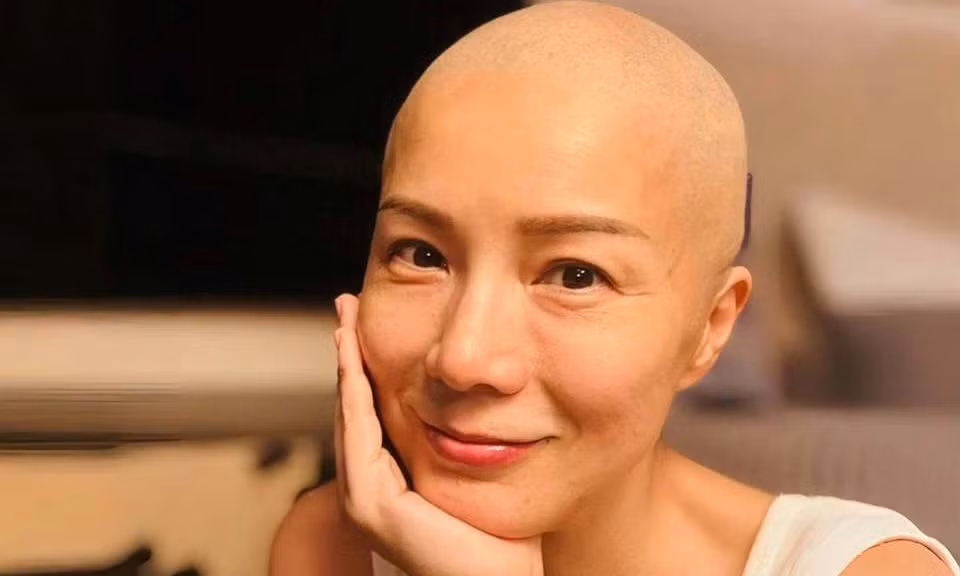 Ngô Hãn Hy ly hôn chồng sau khi mắc ung thư.