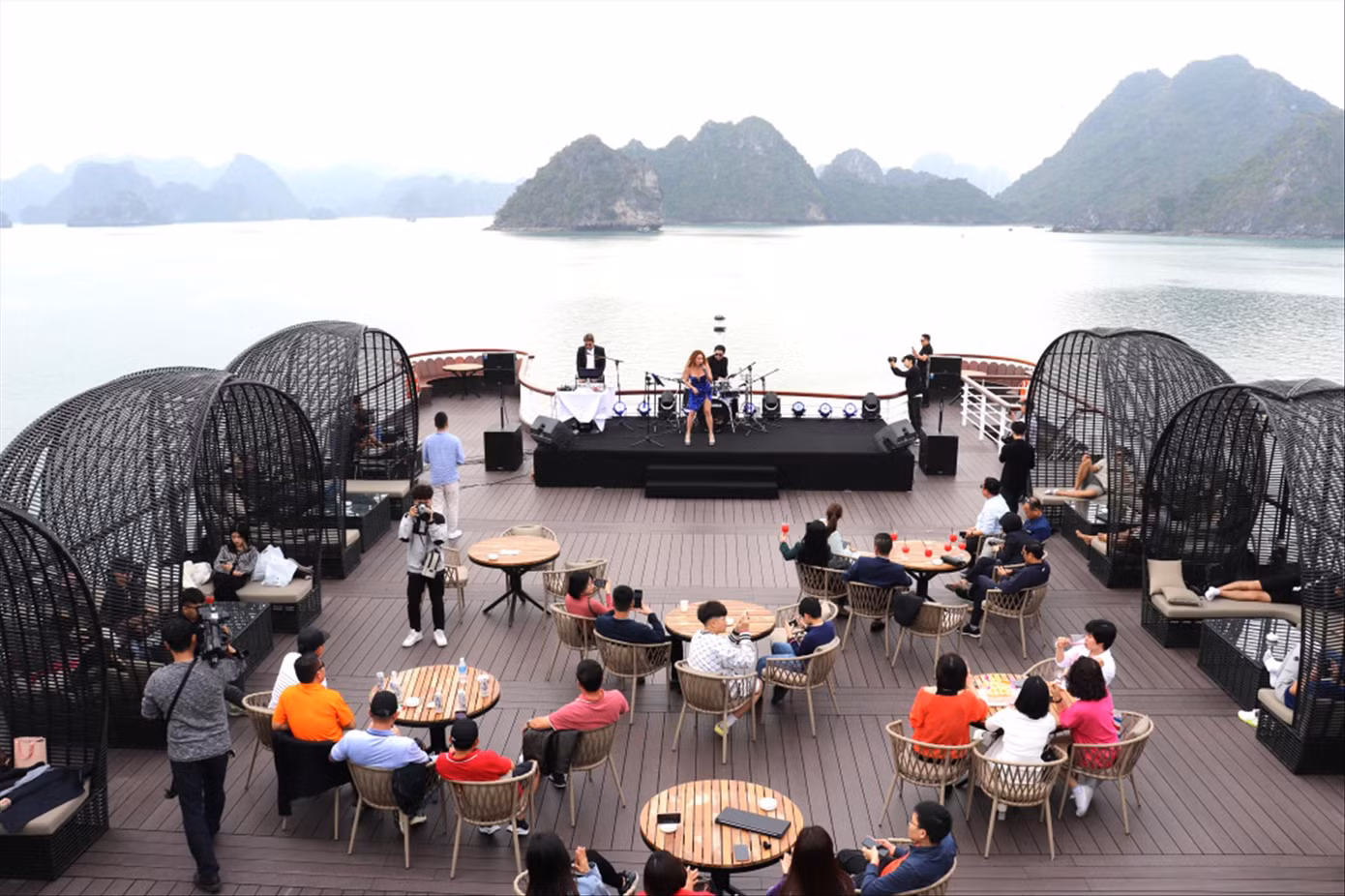 Quảng Ninh bổ sung nhiều sản phẩm du lịch mới để thu hút du khách