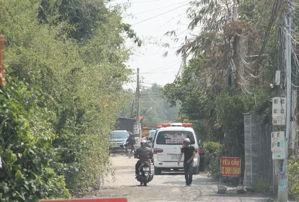 Xác định danh tính 3 nạn nhân vụ thảm sát kinh hoàng ở Bình Dương ảnh 2
