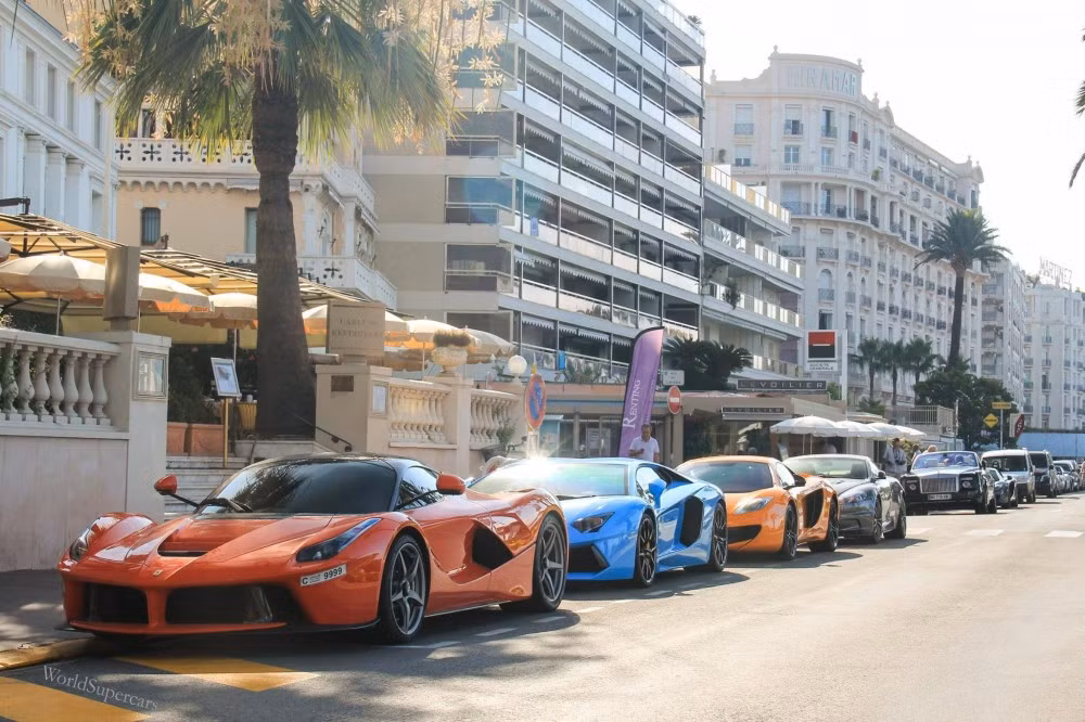 Những gam màu độc và đẹp của Ferrari LaFerrari ảnh 8