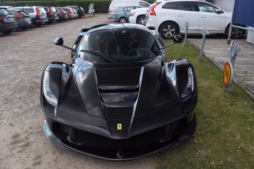 Những gam màu độc và đẹp của Ferrari LaFerrari ảnh 10