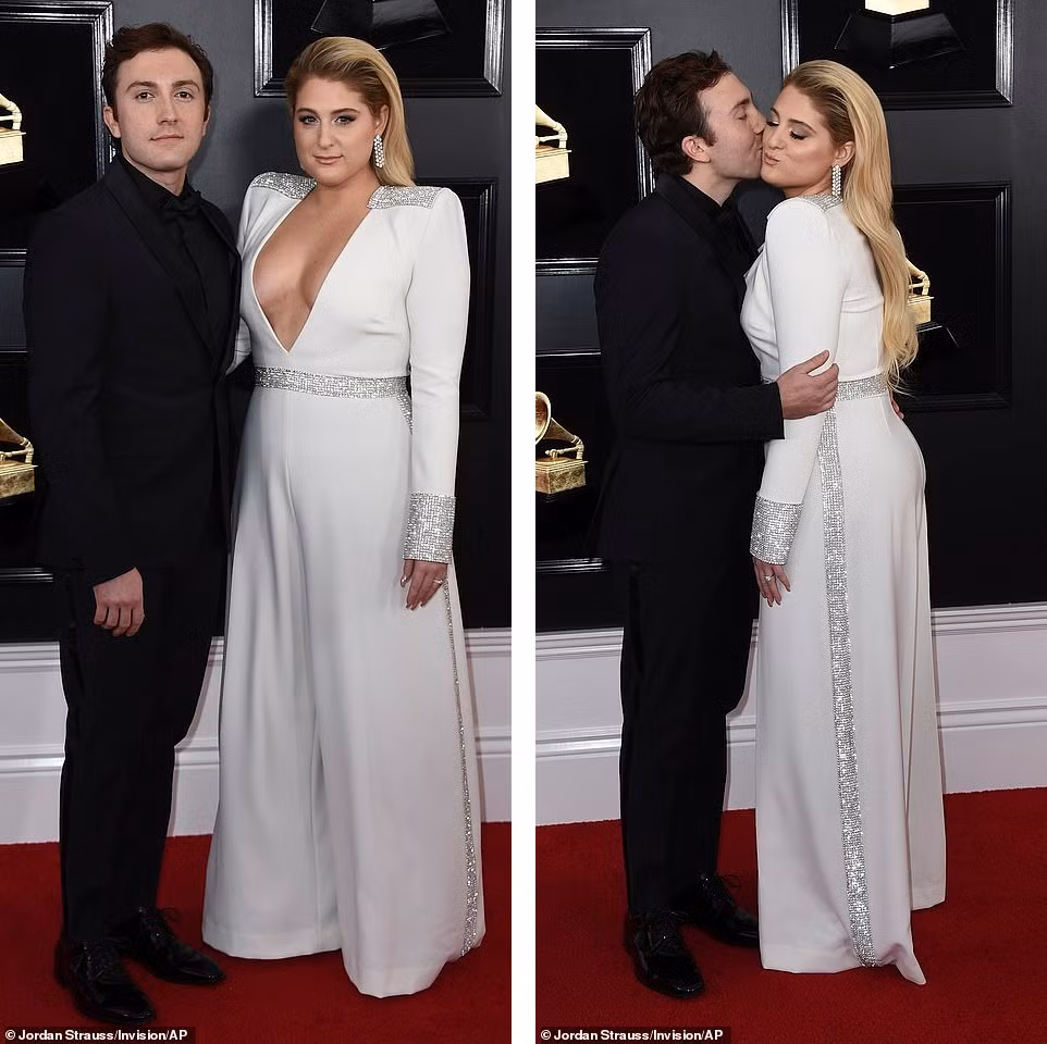 Thảm đỏ Grammy 2019: Miley Cyrus không nội y, Cardi B ‘độc - lạ' ảnh 12