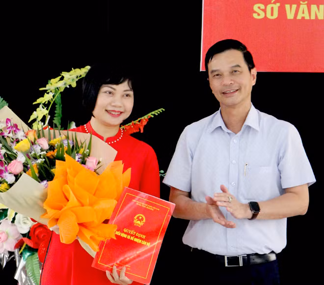 Kiện toàn nhân sự 10 địa phương ảnh 12