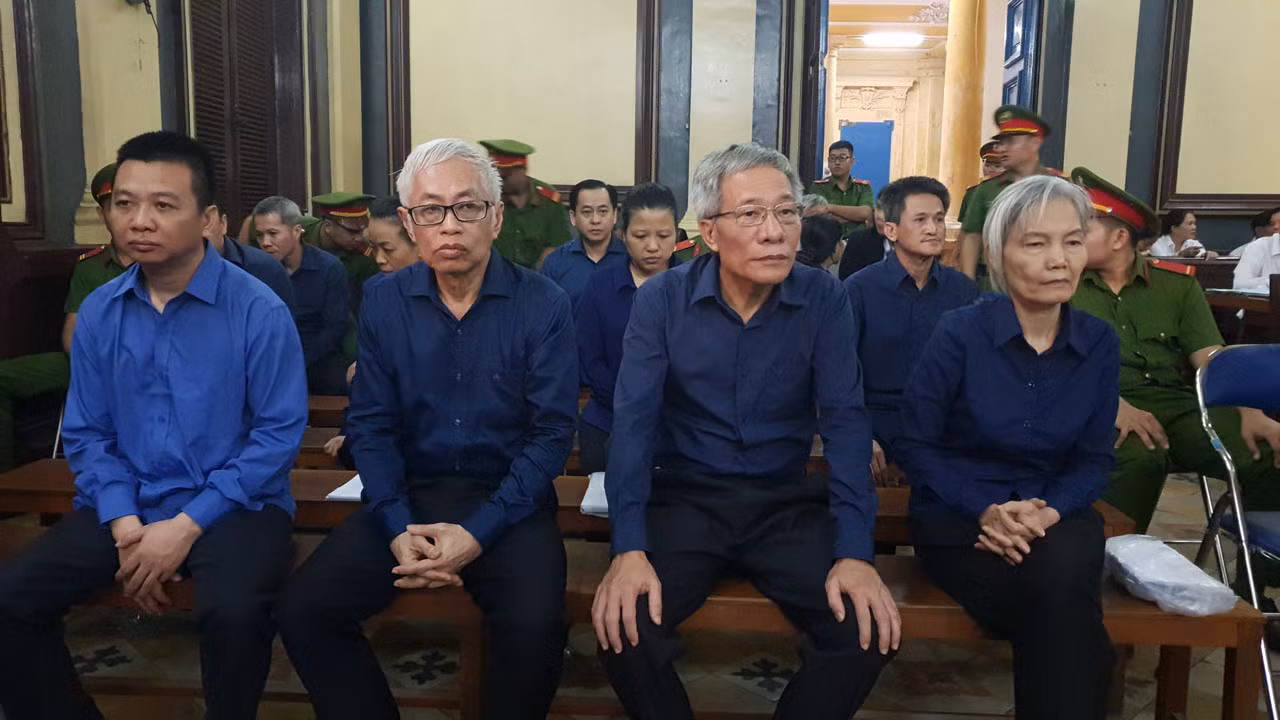Ông Trần Phương Bình tiếp tục bị khởi tố cùng 9 bị can khác ảnh 4