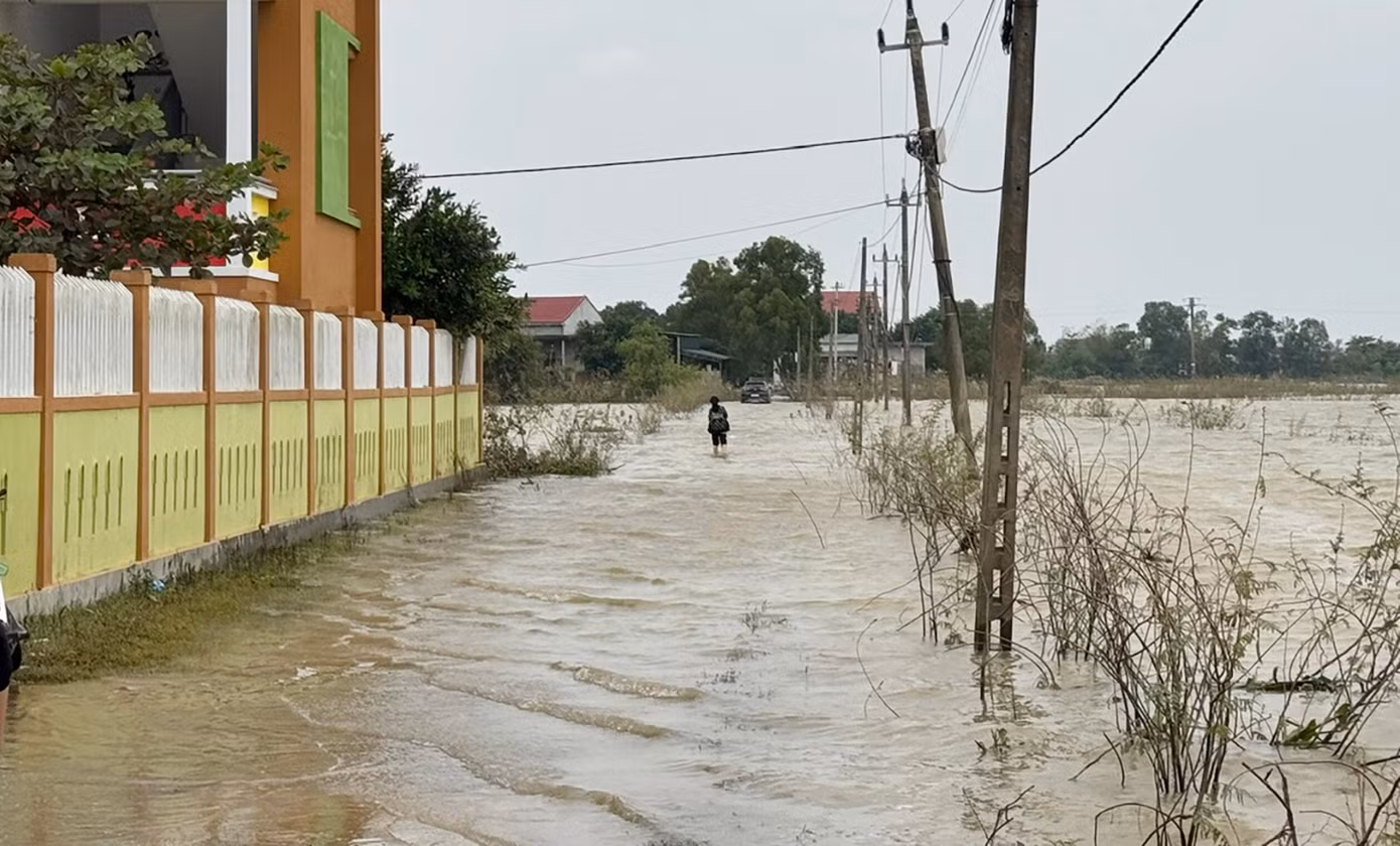 Sau khi lũ rút là thời điểm dễ xảy ra đuối nước nếu chủ quan. Trong ảnh: Khu vực nơi cháu S. vừa bị đuối nước.