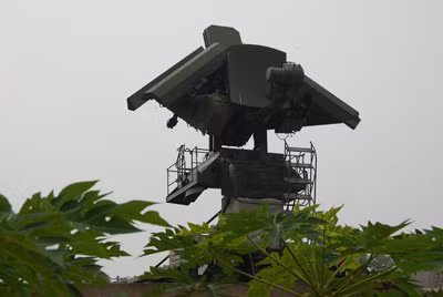 Ra đa- 