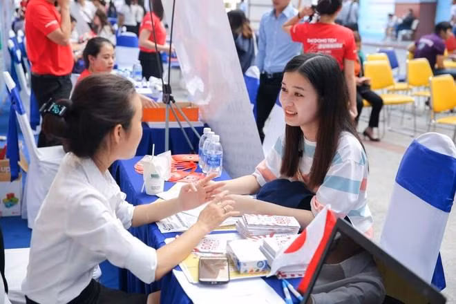 “Chiến dịch 90.000 việc làm” đã giúp trên 90.000 bạn trẻ tìm kiếm được việc làm phù hợp thời dịch bệnh (Ảnh minh hoạ)