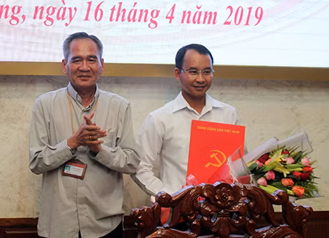 Điều động, bổ nhiệm nhân sự 5 tỉnh thành ảnh 1