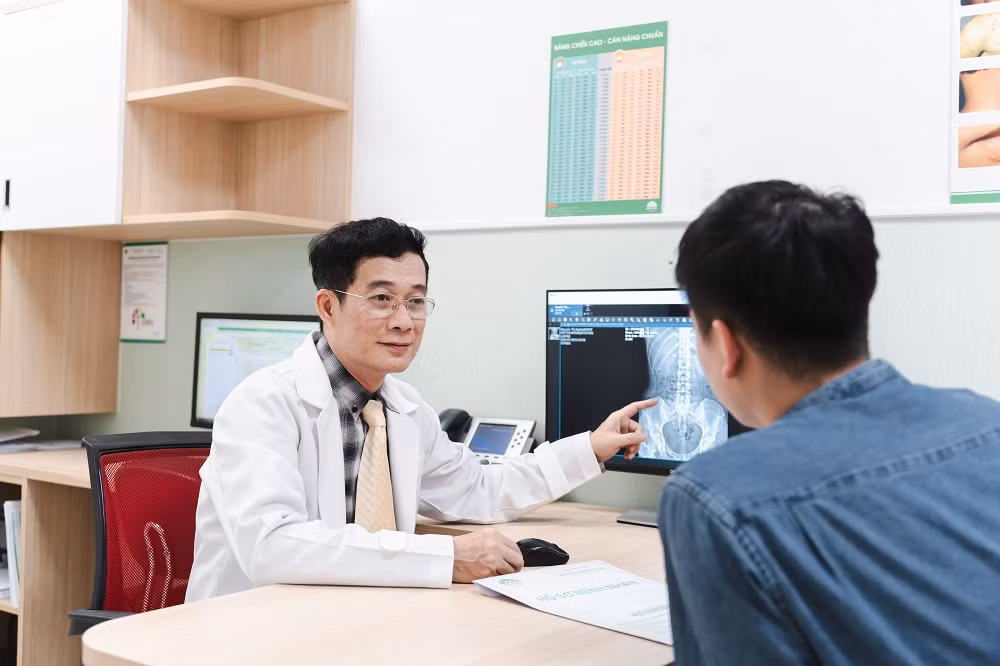 Càng lớn tuổi, “cánh mày râu” càng dễ mắc các bệnh lý về rối loạn cương dương, viêm niệu đạo,...