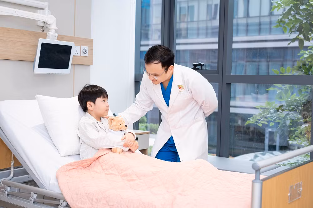 Với mục tiêu trở thành bệnh viện chất lượng cao, Hồng Ngọc luôn chú trọng đến chất lượng khám chữa bệnh và trải nghiệm của khách hàng.