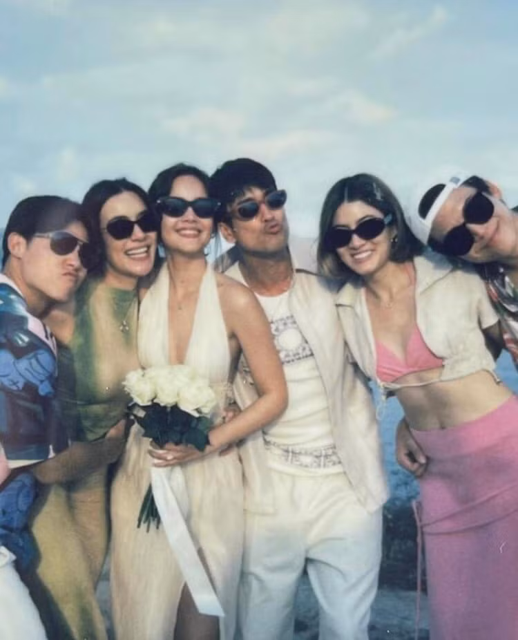 Nadech và Yaya xác định về chung một nhà sau 12 năm yêu nhau.