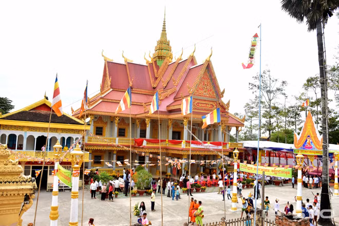Thủ tướng gửi Thư chúc mừng đồng bào Khmer dịp Tết Chôl Chnăm Thmây ảnh 1