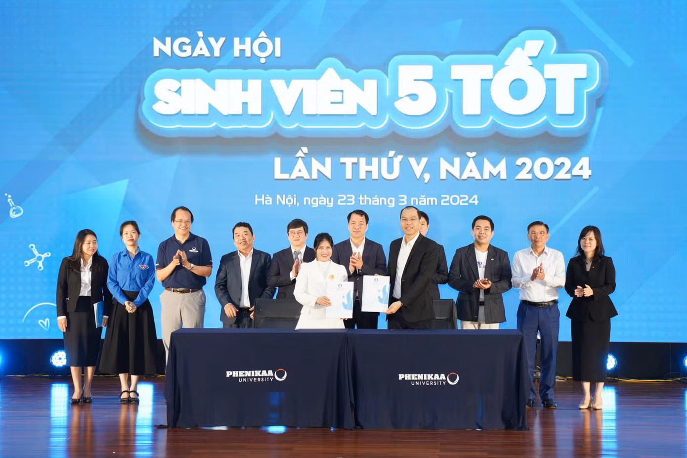Lễ ký kết thỏa thuận hợp tác của Hội sinh viên Việt Nam TP Hà Nội cùng các đơn vị đối tác