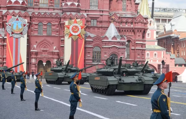 Xe tăng T-80BMV.