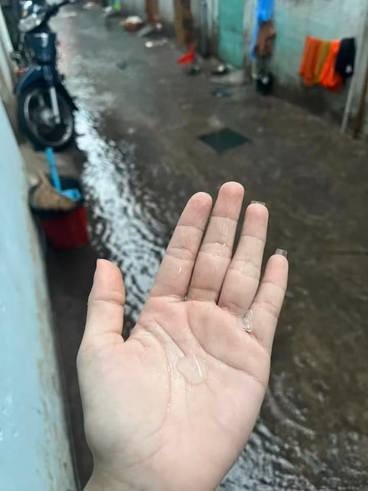 Mưa đá tại TP.Dĩ An (Bình Dương)