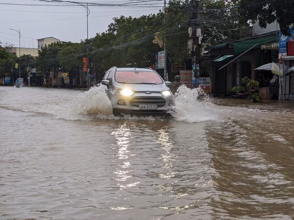 Mưa lũ trong 3 ngày qua cũng làm 2 người mất tích.