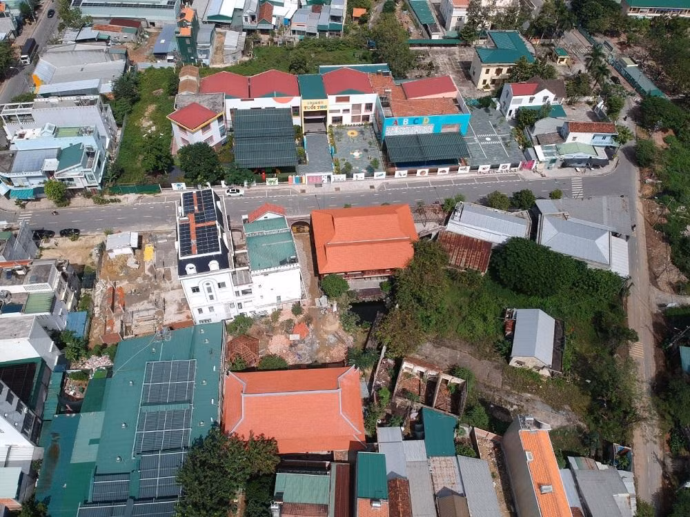 Biệt phủ nhìn từ trên cao.
