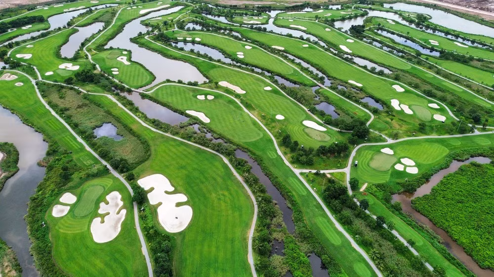Hải Phòng đang trở thành điểm đến mới của du lịch golf.