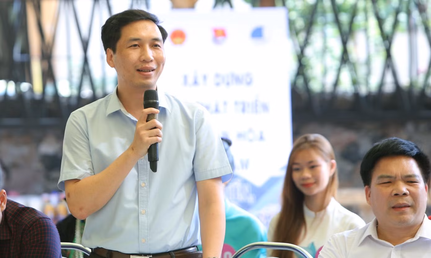 PGS.TS Nguyễn Việt Hùng trao đổi về thực hiện sứ mệnh công nghiệp hóa, hiện đại hóa, số hóa các di sản văn hóa.