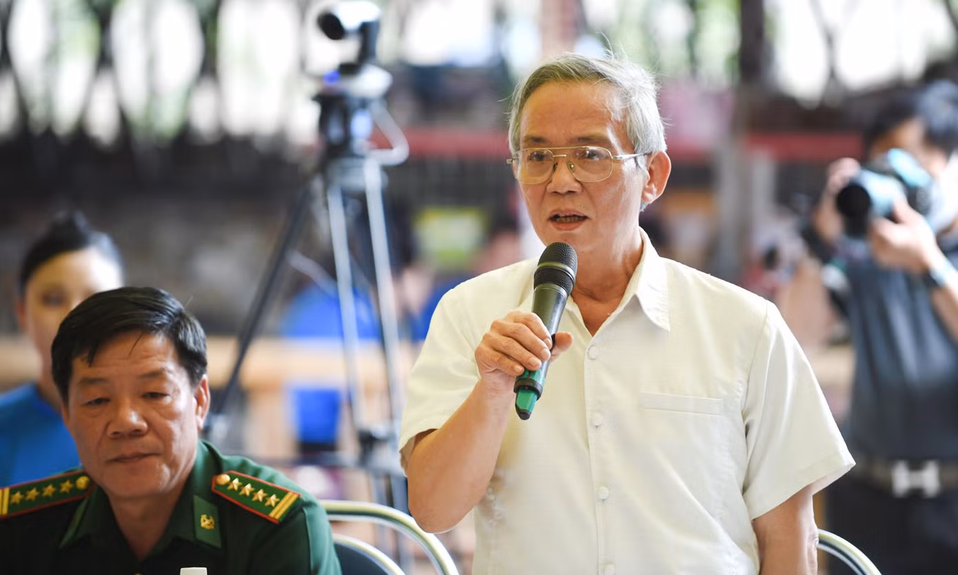PGS.TS Lâm Bá Nam tham góp ý kiến tại tọa đàm. Ảnh: Xuân Tùng