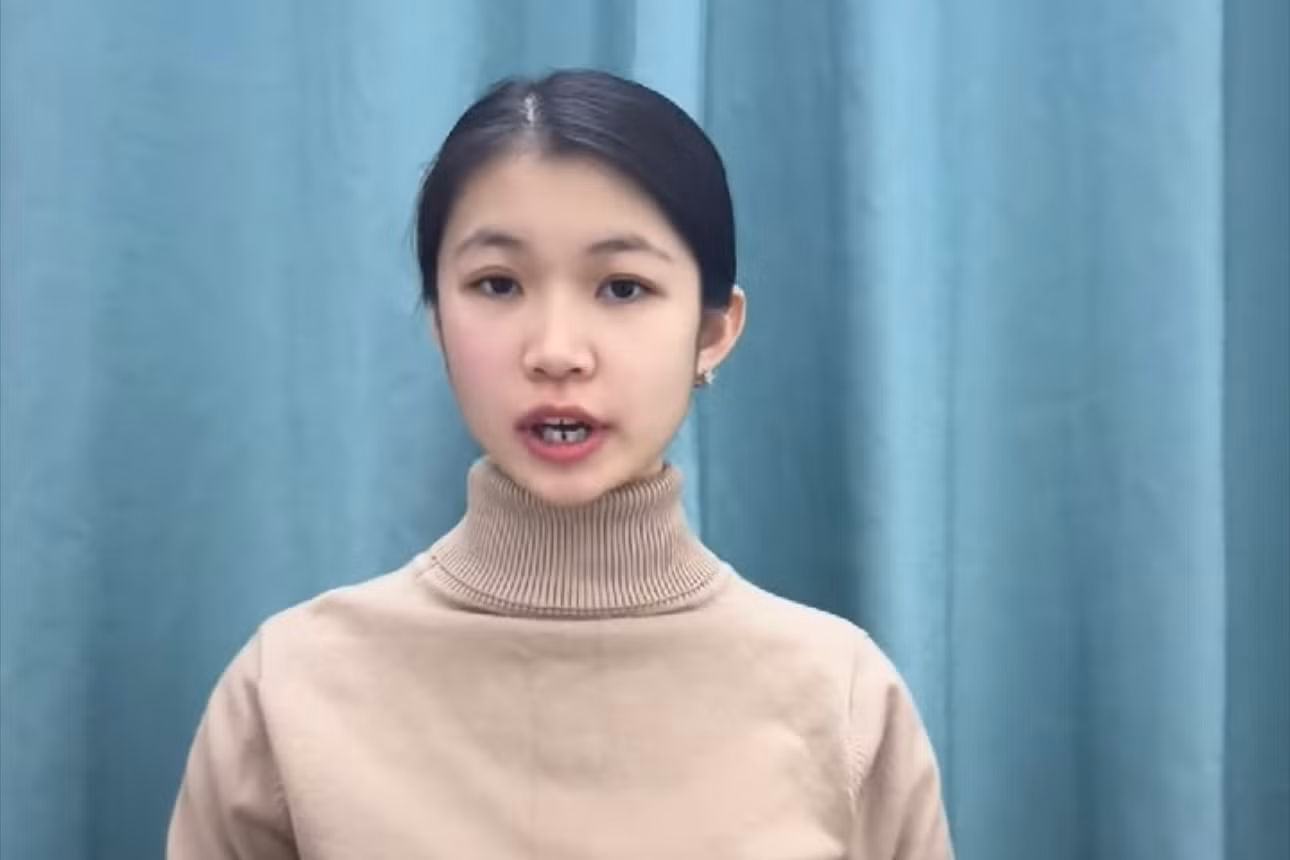 Nữ sinh Lìu Ngọc Hằng lên tiếng trấn an gia đình, bạn bè. Ảnh chụp màn hình Nữ sinh Lìu Ngọc Hằng lên tiếng trấn an gia đình, bạn bè. Ảnh chụp màn hình