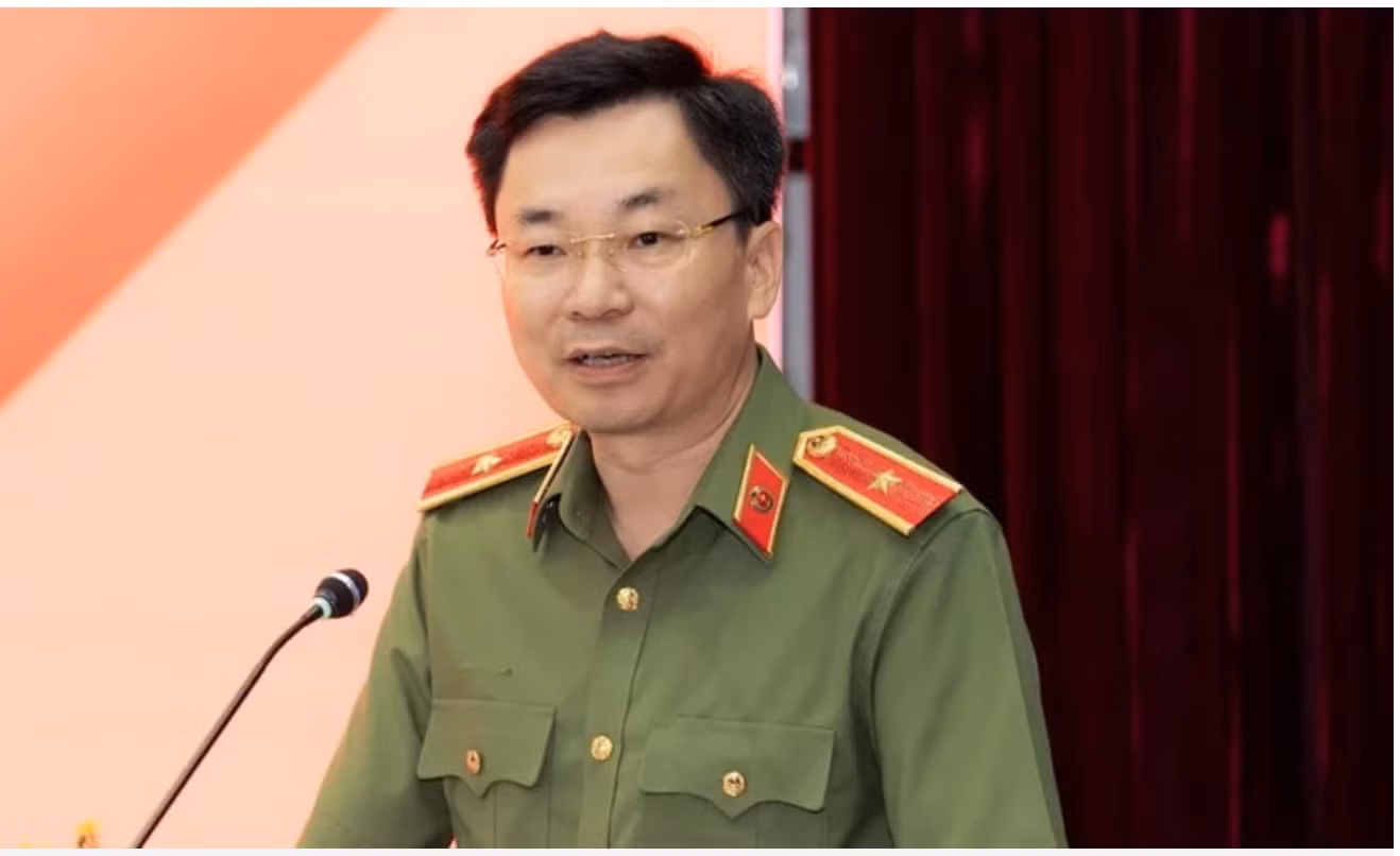 Thiếu tướng Trương Sơn Lâm chia sẻ tại buổi gặp mặt lãnh đạo chủ chốt của Tổng công ty Viễn thông MobiFone. (Ảnh: MobiBeat).