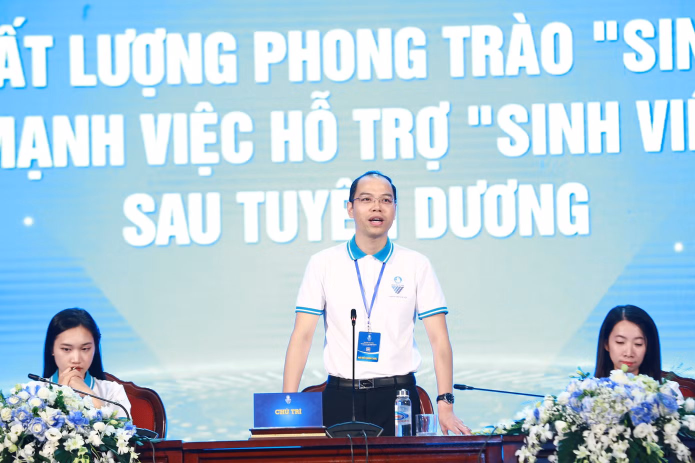 Anh Nguyễn Tiến Hưng - Phó Bí thư Thành Đoàn, Chủ tịch Hội Sinh viên TP Hà Nội khoá VIII phát biểu tại Diễn đàn. Ảnh: Bảo Anh Anh Nguyễn Tiến Hưng - Phó Bí thư Thành Đoàn, Chủ tịch Hội Sinh viên TP Hà Nội khoá VIII phát biểu tại Diễn đàn. Ảnh: Bảo Anh