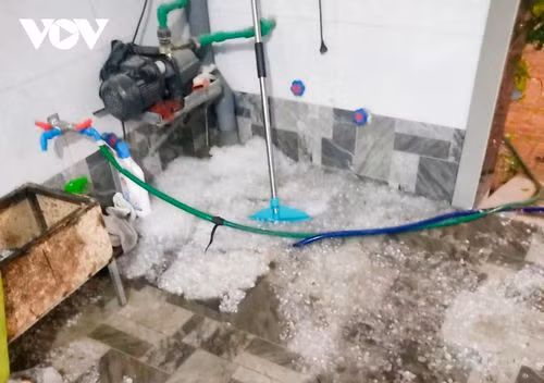 Theo cảnh báo của Đài Khí tượng Thủy văn tỉnh Điện Biên: Hiện trên sản phẩm Ra đa xác định được vùng mây gây mưa, mưa rào và dông di chuyển về phía Tây huyện Điện Biên.