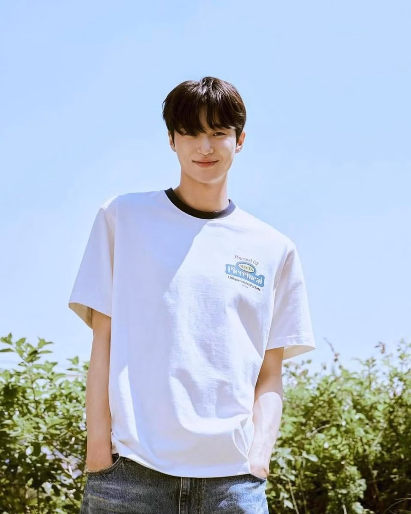 "Hiệu ứng Sun Jae" khiến vé fan meeting của nam diễn viên "bán chạy". Ở thời điểm mở bán chặng Hàn Quốc (27/5), số lượng người hâm mộ xếp hàng "tranh vé" vượt mốc 688K người.