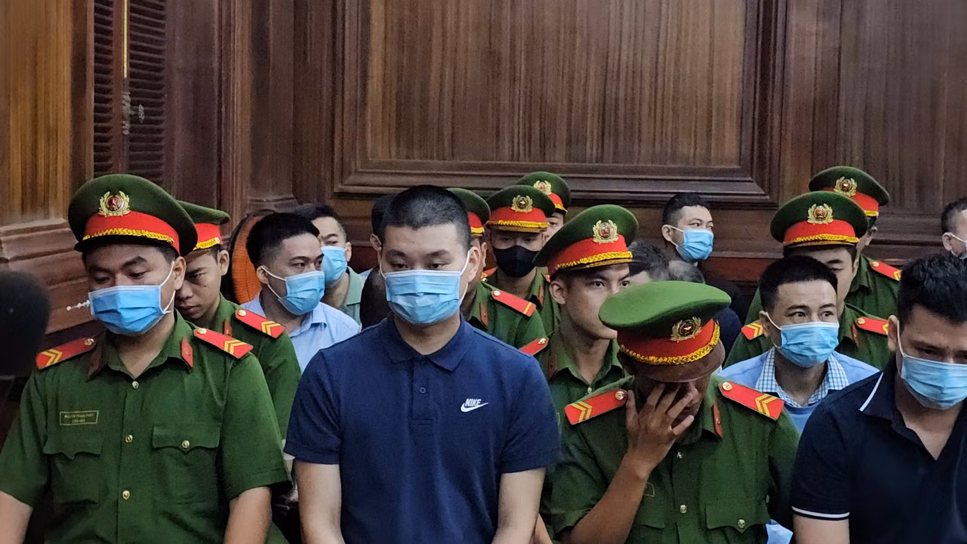 Các bị cáo tại phiên tòa.
