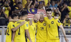 Thụy Điển may mắn vào play-off nhờ suất vớt từ Nations League.