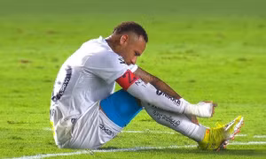 Loại Neymar và gọi tiền đạo 19 tuổi, HLV Ancelotti gửi thông điệp đanh thép đến CĐV Brazil
