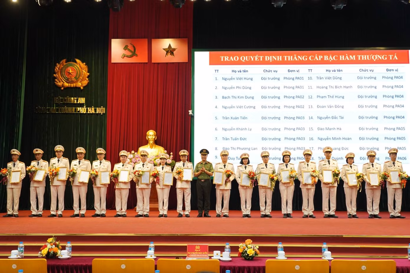 trao-quyet-dinh.jpg