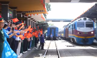 Đà Nẵng đón đoàn quân A80 trong niềm tự hào và xúc động
