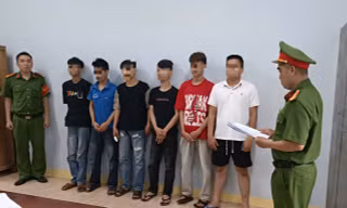 Tạm giam 6 đối tượng vô cớ tấn công người đi đường ở Đà Nẵng