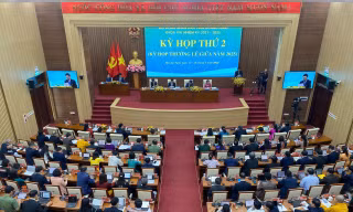 Quảng Ngãi thông qua chính sách hỗ trợ cho cán bộ sau sáp nhập